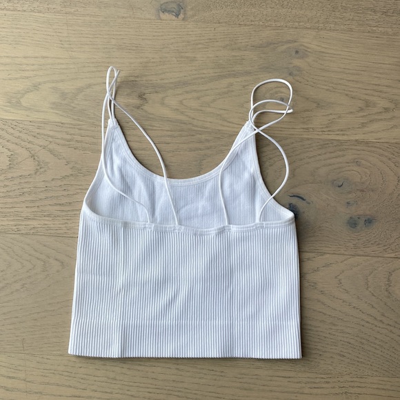 Sunday Best - Aritzia, ribbed cropped tank top - Picture 2 of 3